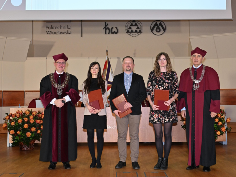 Winners and recipients of the Special Scientific Awards in 2023.