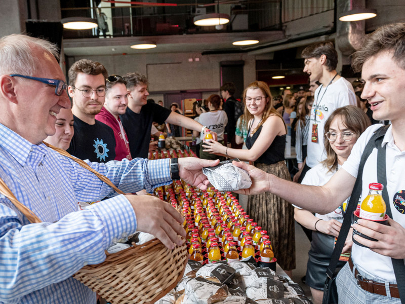 Prof. Arkadiusz Wojs at the Breakfast with the Rector, the kickoff event for the 2023 Juvenalia.